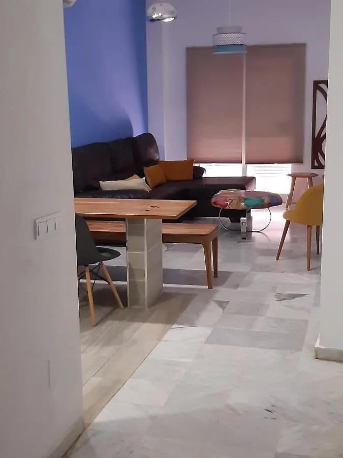 Apartamento Centro Histórico con Balcón